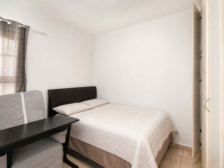 2 Bedroom Property for Sale in Parklands Western Cape